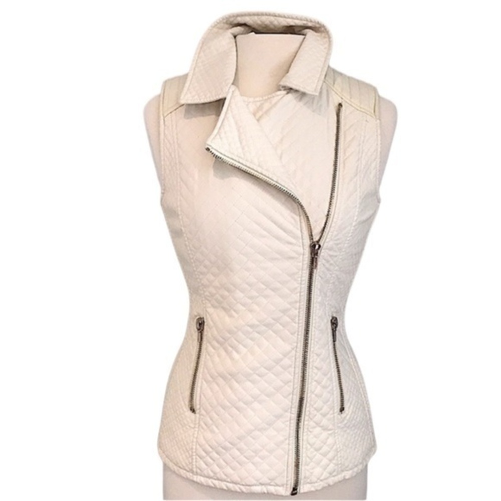 Love Token - ‘Faux Leather’vest off white. SZ: Small.  EUC